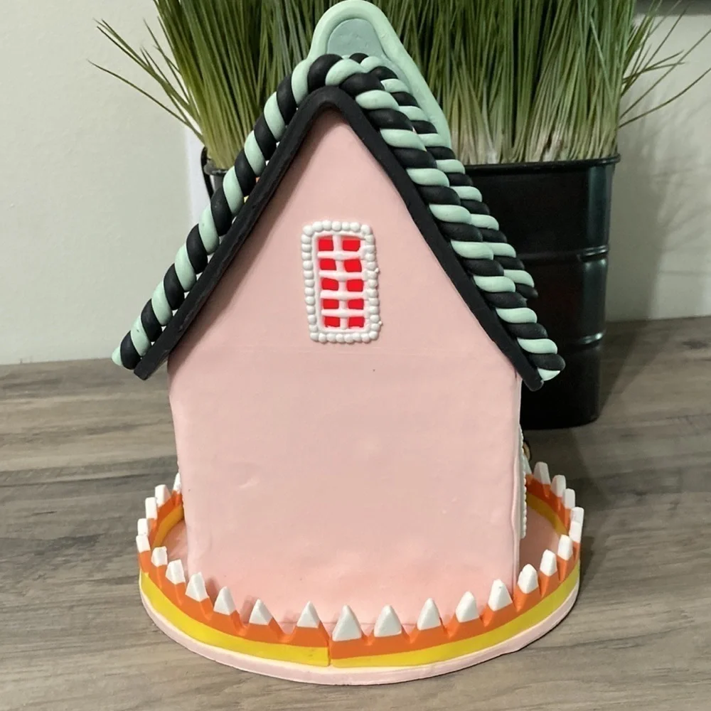 NEW! LIGHT UP COLOR CHANGING RIP GINGERBREAD HALLOWEEN HAUNTED HOUSE